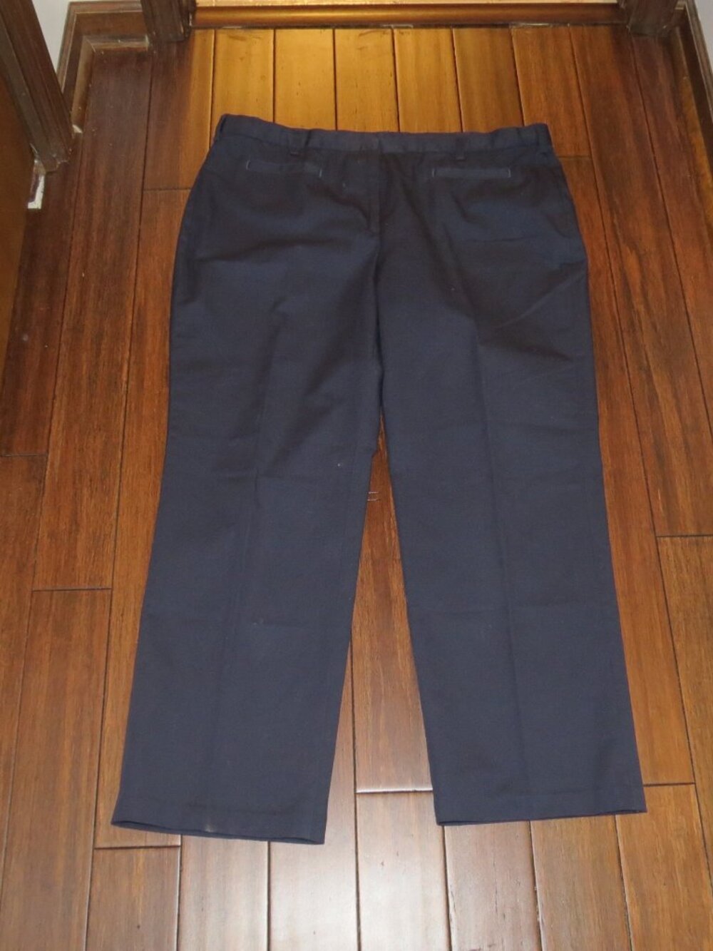 Lands End 16W Petite Fit 3 Excellent Used Condition/New w/o Tags Chinos/Khakis
